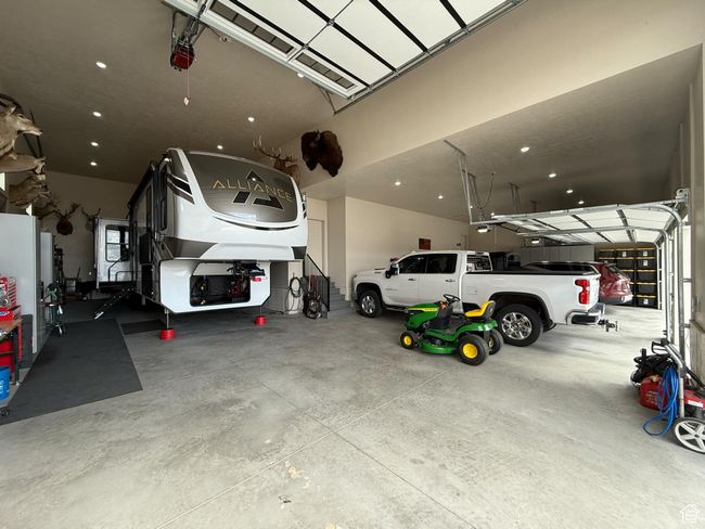 View of garage | Image 72