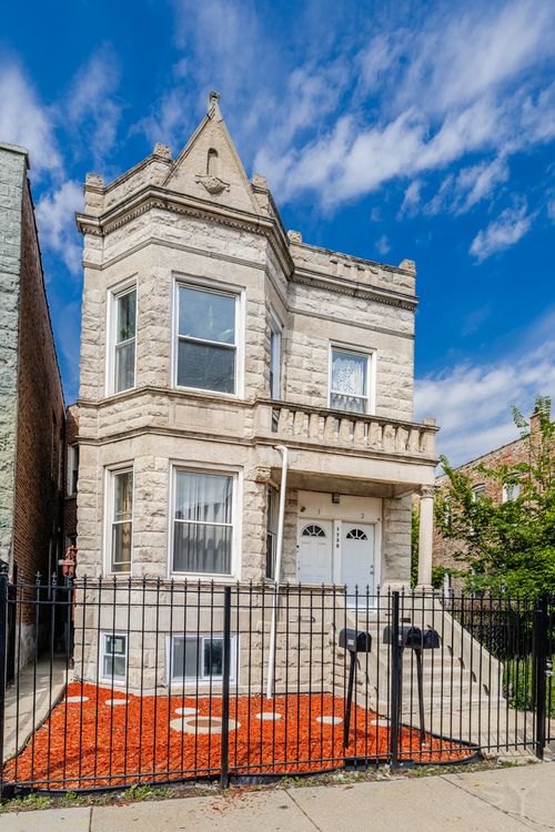 1130 Sacramento Blvd, Chicago, IL, 60612-3942 | Card Image