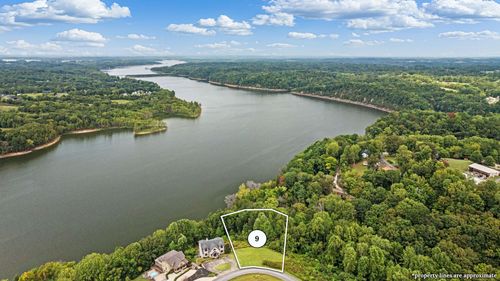 9 Eagle Point Dr, Austin, KY, 42123-9253 | Card Image