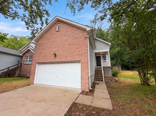 4046 Farmingham Woods Dr, Hermitage, TN, 37076 | Card Image