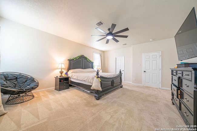 137 Springtree Shadow, House other with 4 bedrooms, 3 bathrooms and null parking in Cibolo TX | Image 14