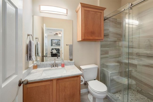 Downstairs Bathroom | Image 14