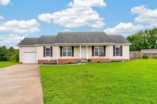 110 W Mccoury Ln, Murfreesboro, TN, 37130-8861 | Card Image
