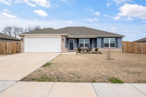 2566 Chittick Street, Pea Ridge, AR, 72751 | Card Image