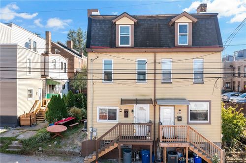 3732 Woolslayer Way, Pittsburgh, PA, 15201-1231 | Card Image