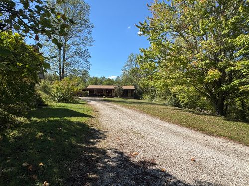 5931 Ky 15 N, Pine Ridge, KY, 41360-8035 | Card Image