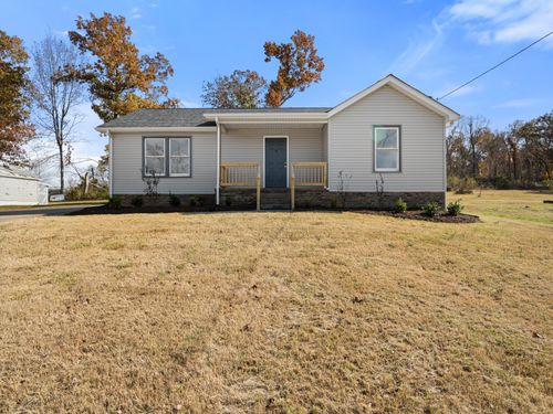 978 Long Beech Dr, Clarksville, TN, 37042-3235 | Card Image