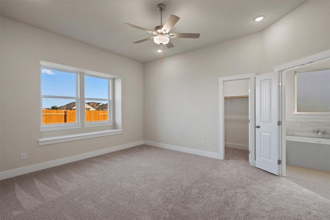 19141 Ariel Elena Way, House other with 3 bedrooms, 2 bathrooms and 5 parking in Pflugerville TX | Image 18