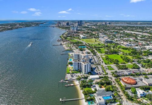 2814 N Flagler Dr, West Palm Beach, FL, 33407-5216 | Card Image