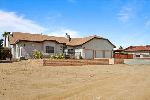 2476 Old Nadeau Rd, Palmdale, CA, 93550-9714 | Card Image