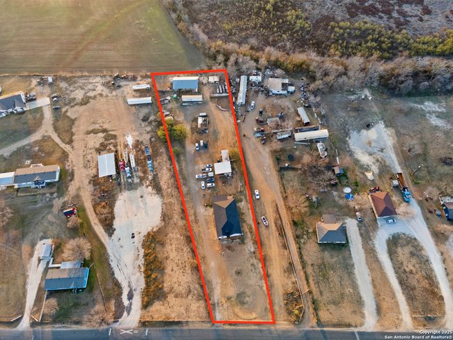 UNIT-2 - 16851 Griffin Rd, House other with 5 bedrooms, 2 bathrooms and null parking in Atascosa TX | Image 40