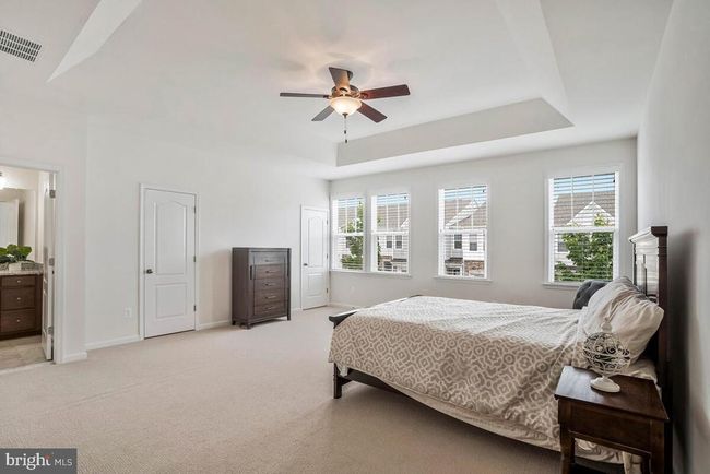 42523 Benfold Sq, Townhouse with 3 bedrooms, 3 bathrooms and null parking in BRAMBLETON VA | Image 10