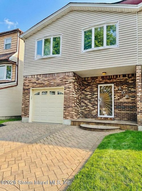 1-106 Redwood Ave, Staten Island, NY, 10308-1860 | Card Image