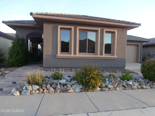 1985 W Acacia Bluffs Dr, Green Valley, AZ, 85622-8085 | Card Image