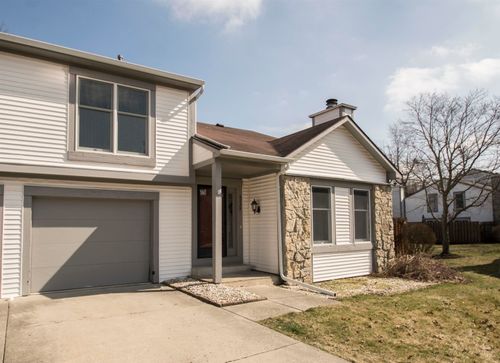6228 Sawmill Woods Dr, Fort Wayne, IN, 46835-8720 | Card Image