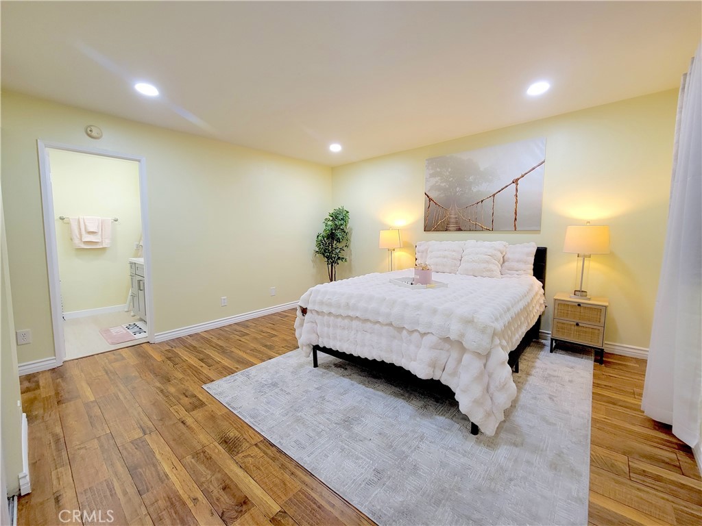 Residential in Van Nuys 5