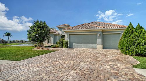 318 Ragdoll Run, Bradenton, FL, 34212-5028 | Card Image