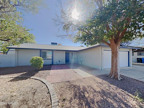 1001 W Villa Rita Dr, Phoenix, AZ, 85023-1518 | Card Image
