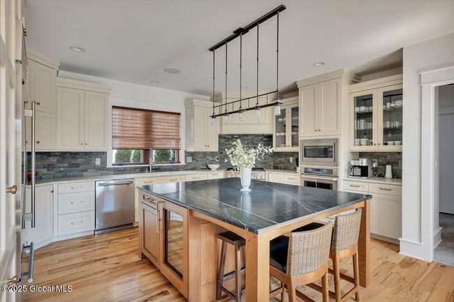 20 Oak Ridge Blvd, House other with 4 bedrooms, 4 bathrooms and 6 parking in Saratoga Springs NY | Image 19