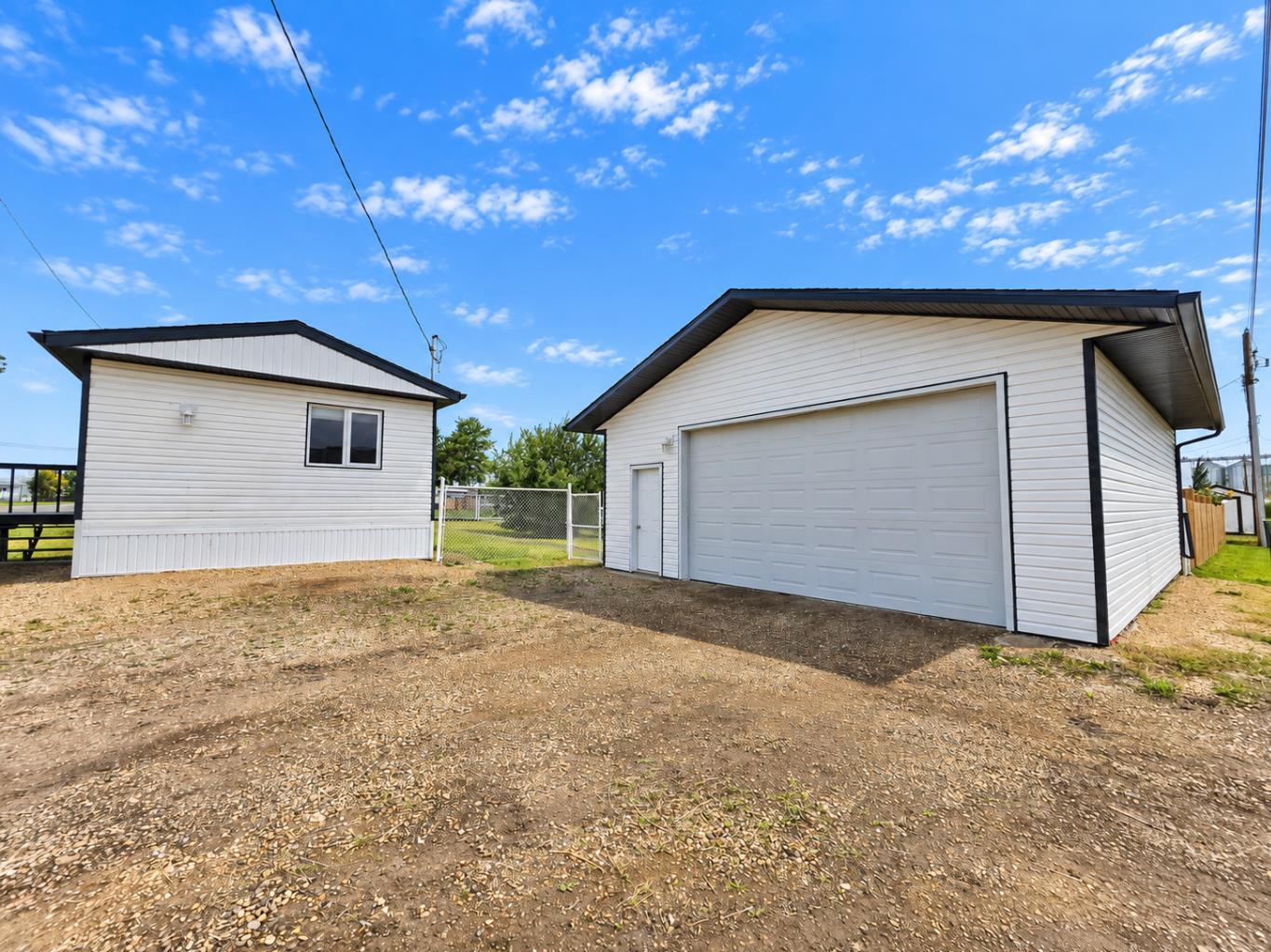 Residential in Rycroft 4