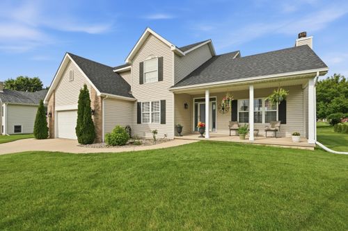 555 Lake Park Dr, Valparaiso, IN, 46385 | Card Image