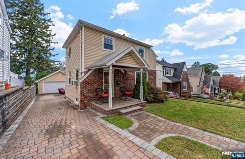 288 Sussex Rd, Wood Ridge, NJ, 07075-1110 | Card Image