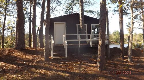 101 An County Road 3855, Palestine, TX, 75801-1942 | Card Image
