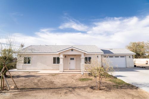 10043 E Avenue R12, Littlerock, CA, 93543-1512 | Card Image