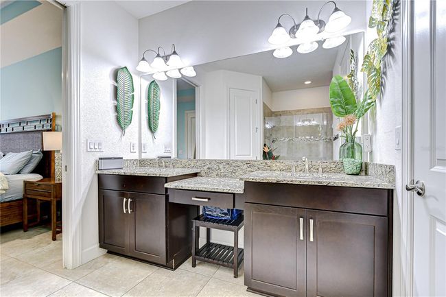 8433 Alberata Vista Dr, House other with 2 bedrooms, 2 bathrooms and null parking in Tampa FL | Image 31