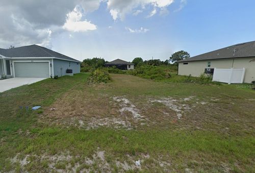 201 Baytree Dr, Rotonda West, FL, 33947-3821 | Card Image