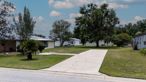 35100 Colony Hills Dr, Zephyrhills, FL, 33541-8302 | Card Image