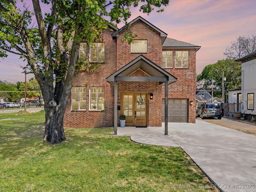 402 Wyandotte Ave, Bartlesville, OK, 74003-4041 | Card Image