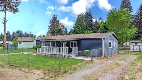 11518 237th Avenue Ct E, Buckley, WA, 98321 | Card Image