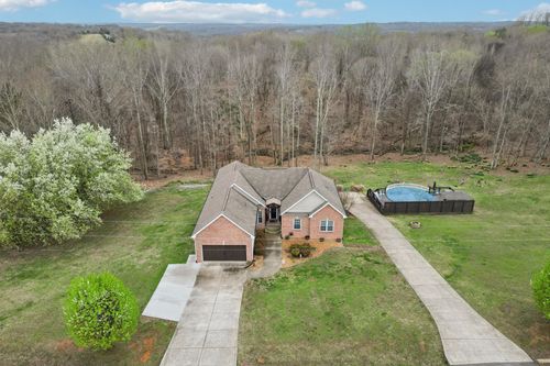2994 Jarrell Ridge Farms Rd, Clarksville, TN, 37043-8373 | Card Image