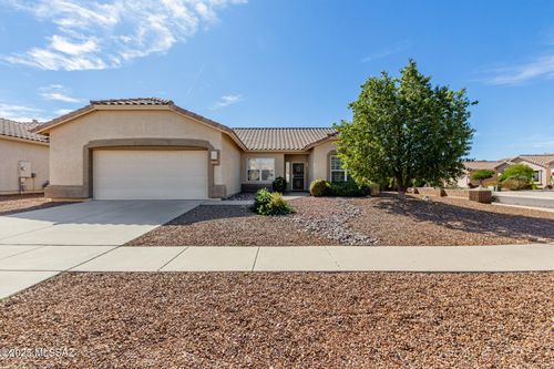 8942 N Upper Bluffs Drive, Tucson, AZ, 85742 | Card Image