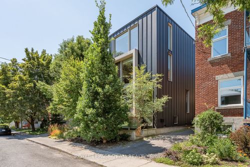 2-142 Ivy Cres, Ottawa, ON, K1M1X6 | Card Image