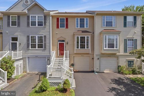 46645 Brownwood Sq, STERLING, VA, 20164-7026 | Card Image