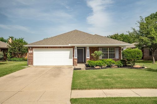 3432 Beatriz Dr, Denton, TX, 76207-7749 | Card Image