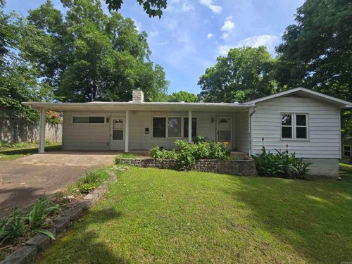 605 E 4th St, Mountain Home, AR, 72653-4057 | Card Image
