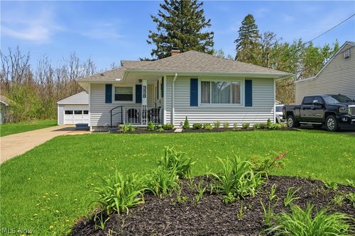 3428 Vineland Ave, Ashtabula, OH, 44004-4151 | Card Image