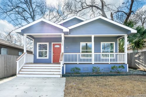 1118 N Center St, San Antonio, TX, 78202-2903 | Card Image