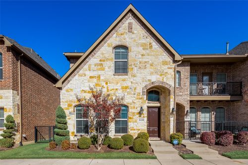 1448 Arapaho Dr, Carrollton, TX, 75010-3304 | Card Image