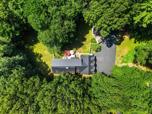 85 Maple Ave, Atkinson, NH, 03811-2246 | Card Image