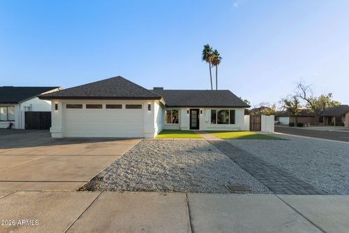 6221 W Comet Ave, Glendale, AZ, 85302-1242 | Card Image