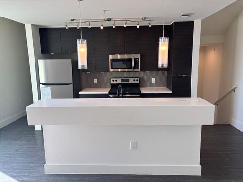 unit-242-604 N Bluff Dr, Austin, TX, 78745-0013 | Card Image