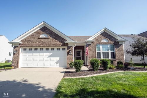 15962 Venito Trl, Fishers, IN, 46037-7313 | Card Image
