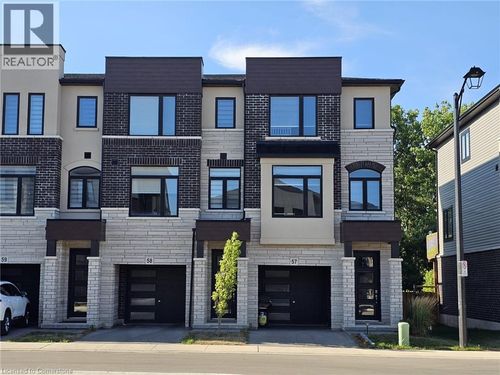 58-290 Equestrian Way, Cambridge, ON, N3E0E7 | Card Image