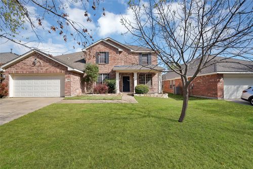 10608 Bluestone Rd, Fort Worth, TX, 76108-6927 | Card Image