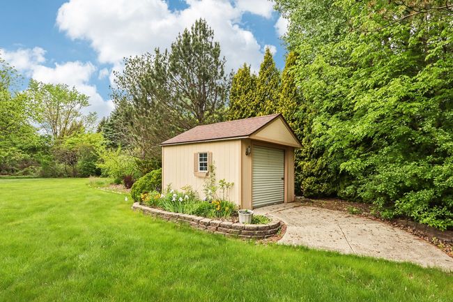 N61W14730 Woodcrest Ct, House other with 3 bedrooms, 3 bathrooms and 2 parking in Menomonee Falls WI | Image 55