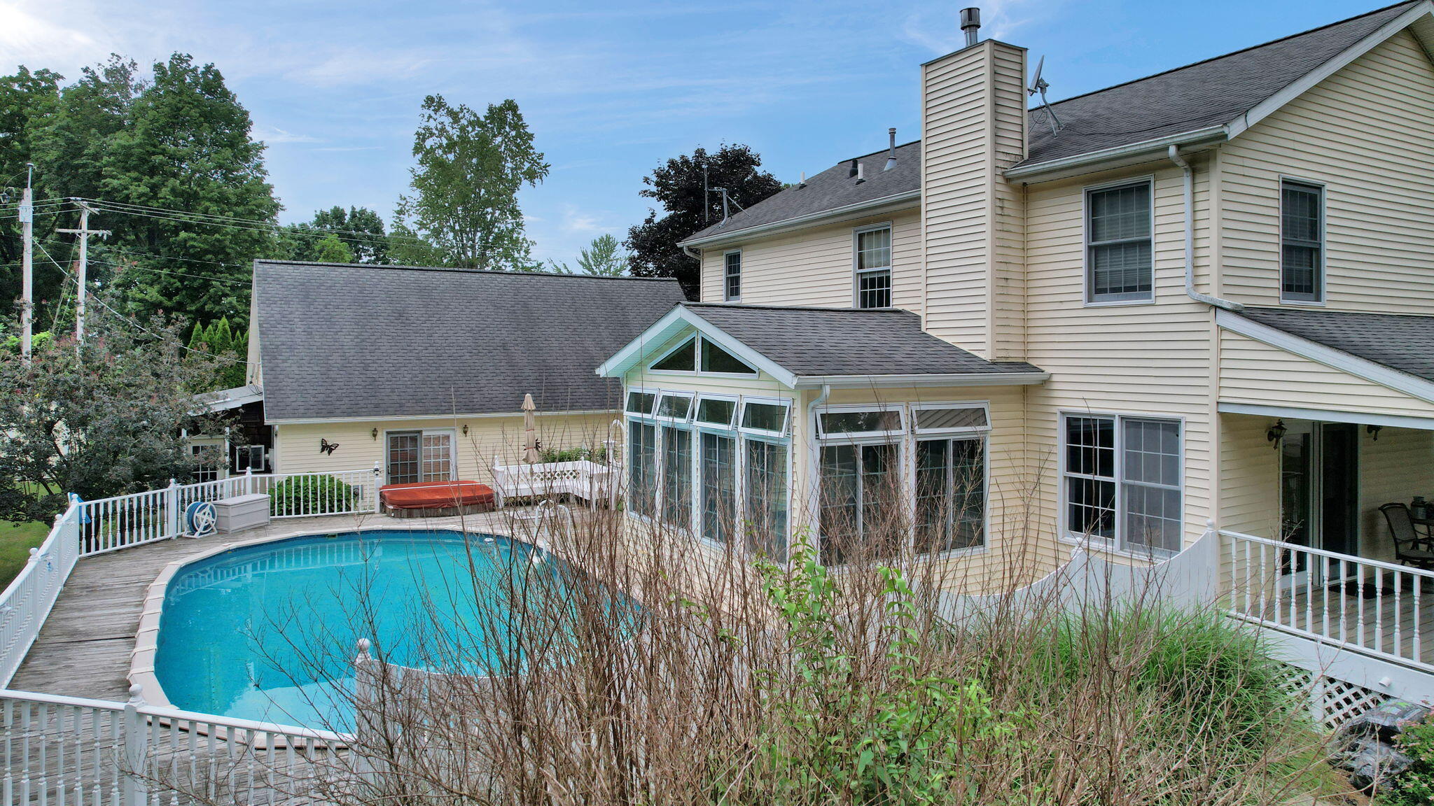 Residential in Hope Township 4